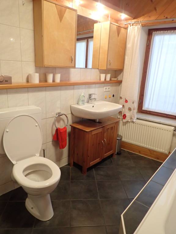 Holiday apartment with 2 rooms for 5 persons — photo 3