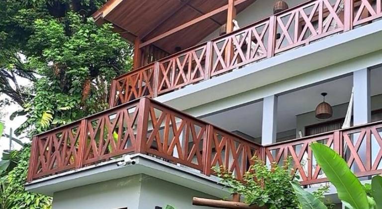 Rental apartment with yard, pool & terrace | Close to the beach | Good for workation | Pets are welcome in Cairu
