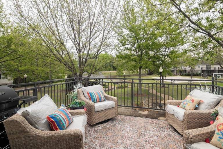 Oxford, MS Vacation Rentals from 103 Hometogo