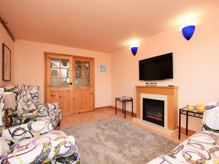Fully equipped lovely cottage with garden | Pets are welcome — photo 3