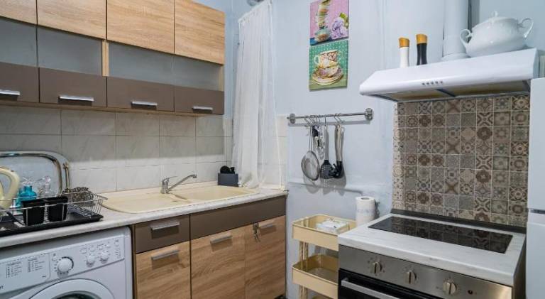 Holiday apartment with patio | Near Hagia Sophia | Perfect for remote work | Dogs allowed — photo 2