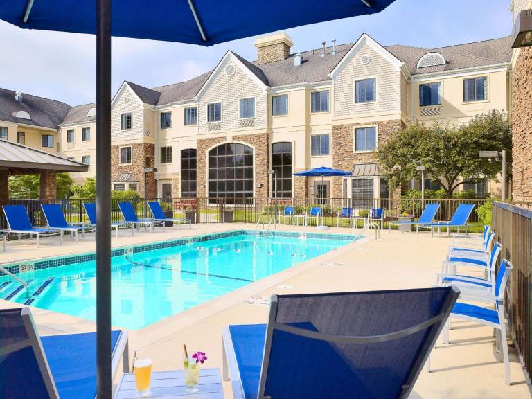 Suites Charlotte Arrowood — photo 2