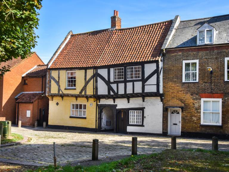 Cottage with garden in King's Lynn