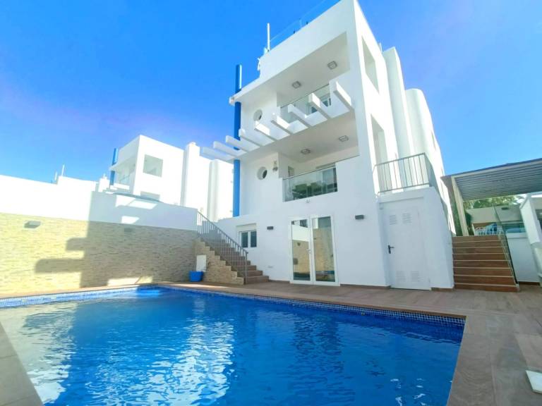 Villa  Cala Vadella