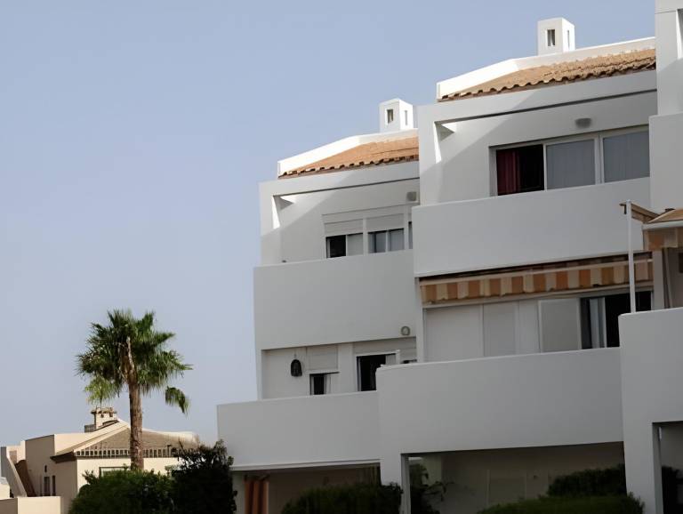 Apartment with pool in Chiclana de la Frontera