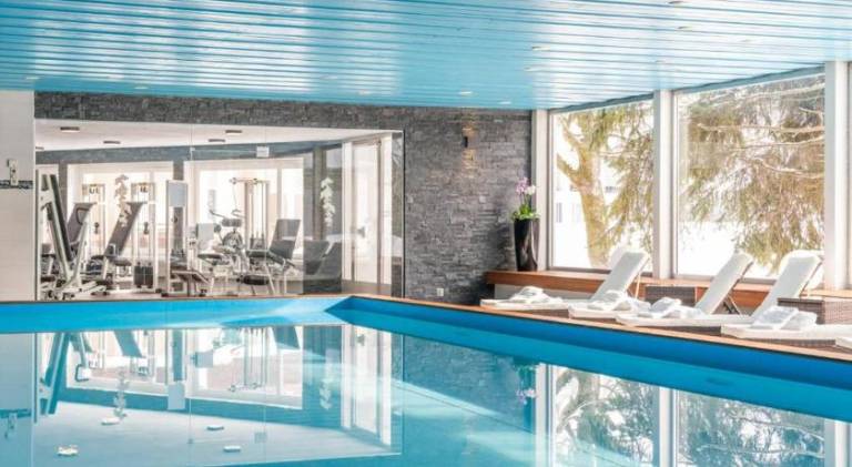 Rental apartment with pool — photo 2