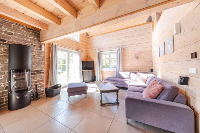 Family-oriented ample vacation home with BBQ, terrace & sauna | Pets allowed — photo 2