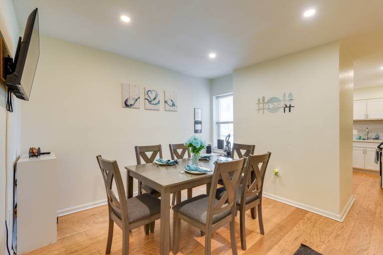 Baltimore Townhome Near Oriole Park w/ A/C! — photo 2