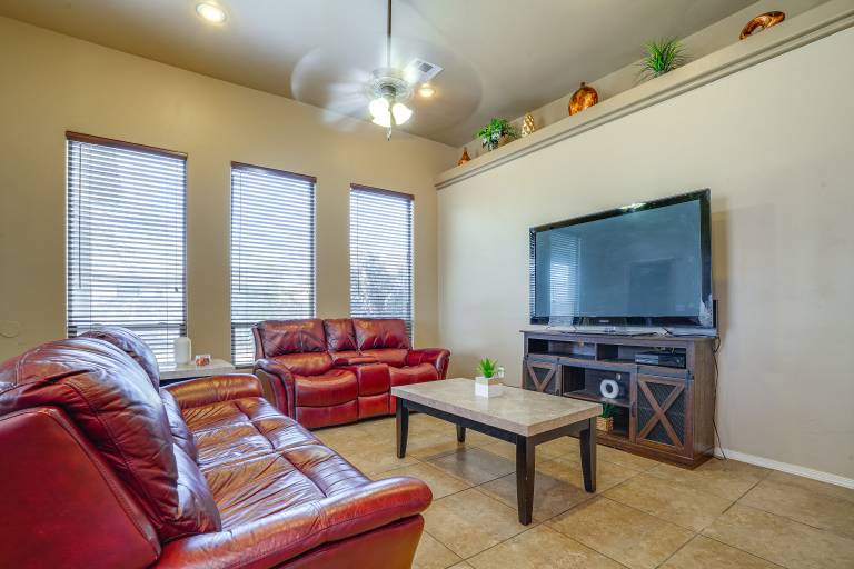Pet-Friendly Getaway w/ Mtn Views in Las Cruces! — photo 3