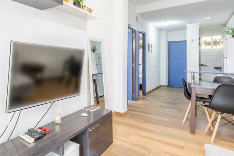 Holiday Apartment 'Queen' close to the Beach with Shared Pool, Shared Terrace & Wi-Fi — photo 5