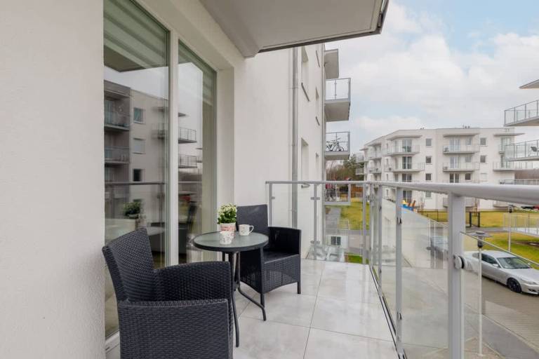 Holiday apartment with yard — photo 3