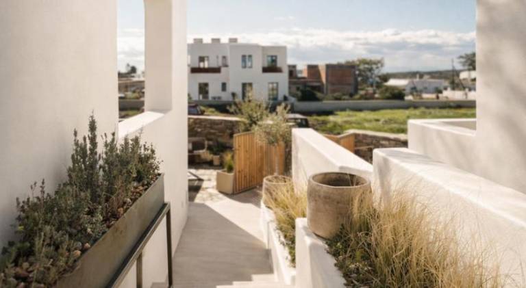 Holiday apartment with terrace & yard — photo 3