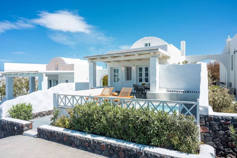 Villa Thera
