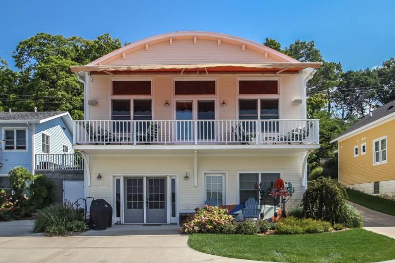 Villa Douglas