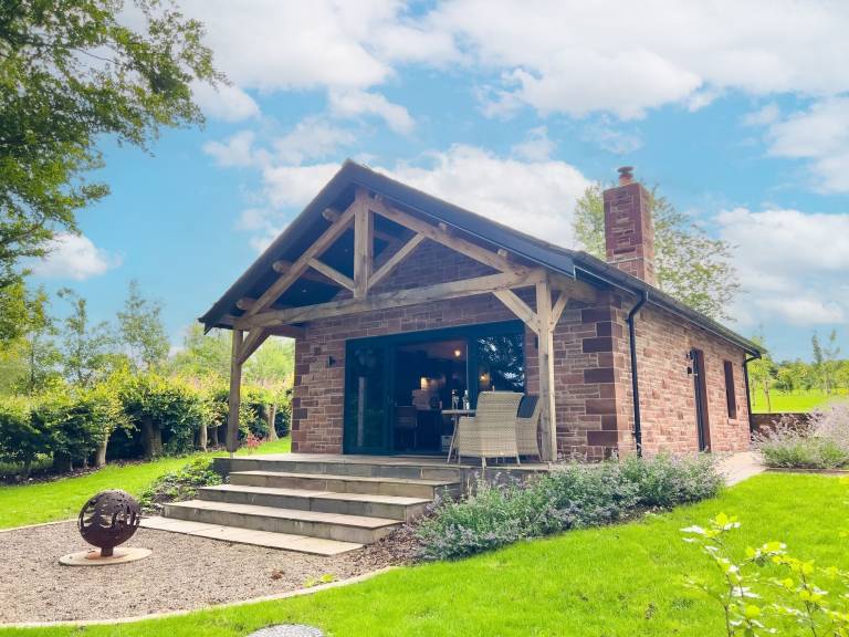 Cottage Brampton