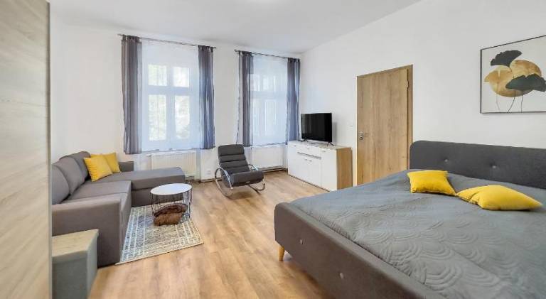 Rental apartment with 2 rooms for 7 persons in Karlovy Vary