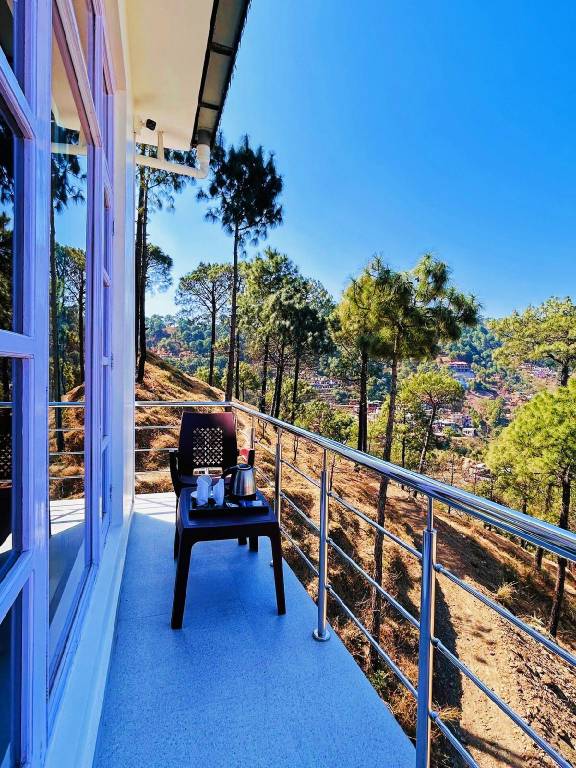 Luxurious Retreat Cottage - Tranquility Awaits — photo 3