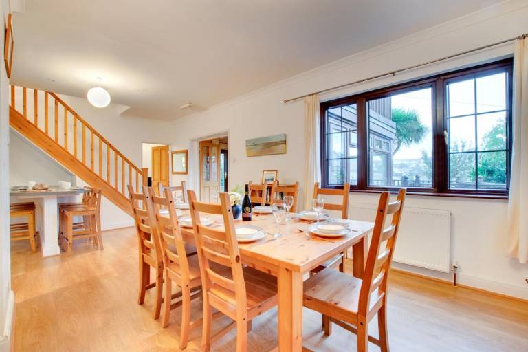 Family-oriented cottage with yard | Next to the beach | Dogs allowed — photo 5