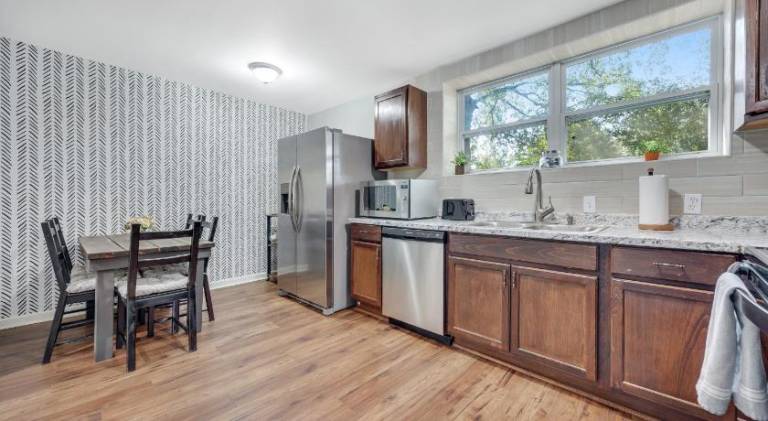 House with hot tub | Good for workation | Pet-friendly — photo 2