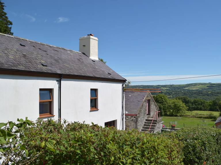 Cottage  Trimsaran