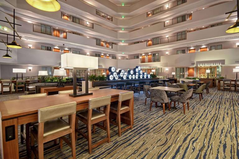 Embassy Suites by Hilton Omaha Downtown Old Market — photo 2
