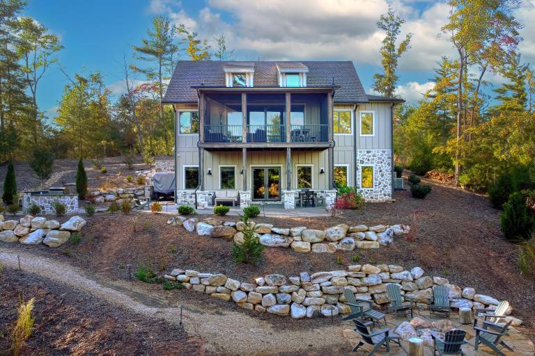 House  Nebo