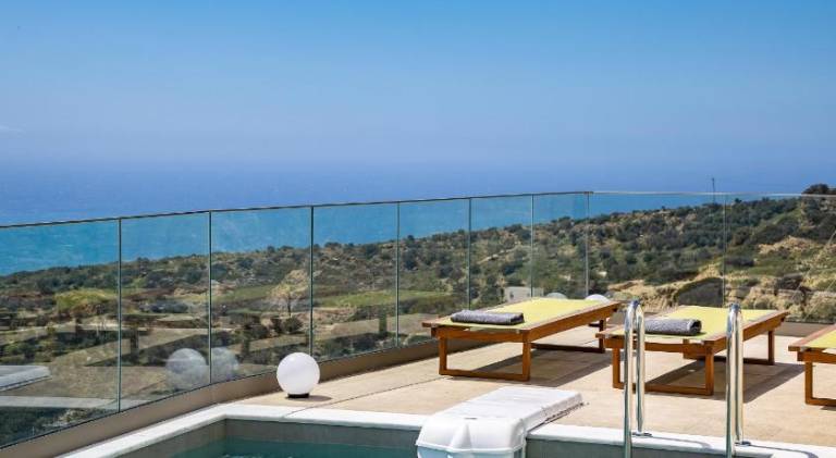 100 m&sup2; Villa