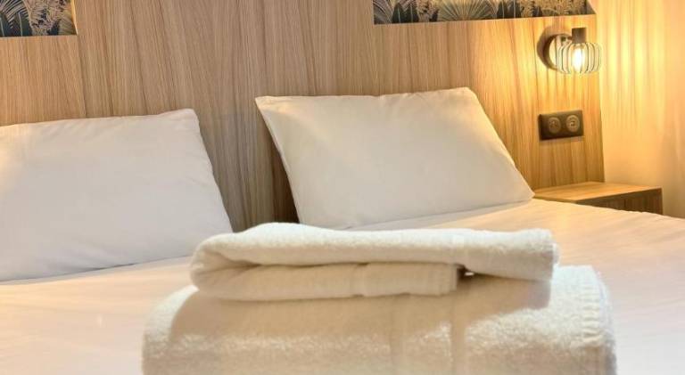 Brit Hotel Essentiel Reims Taissy — photo 2