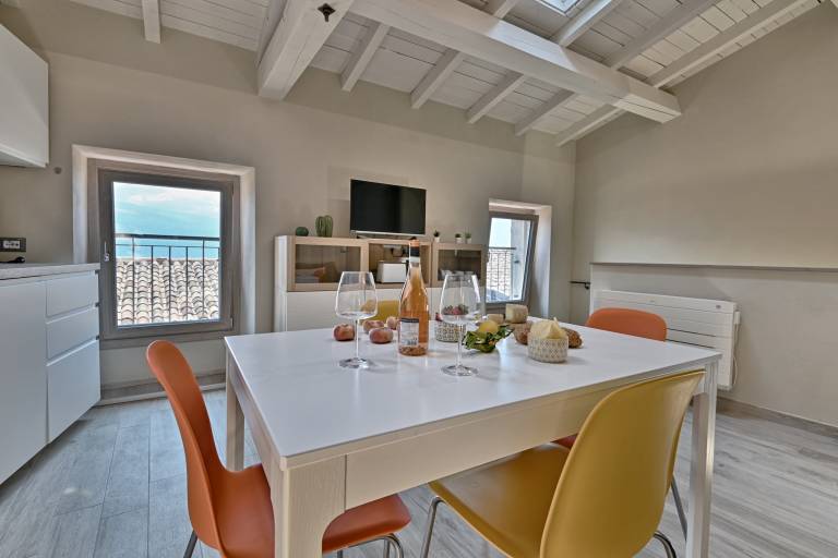 Apartment with 1 room for 4 persons — photo 2