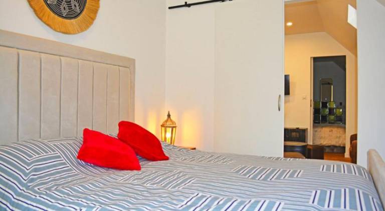 Rental apartment with jacuzzi | Pet-friendly in Loches