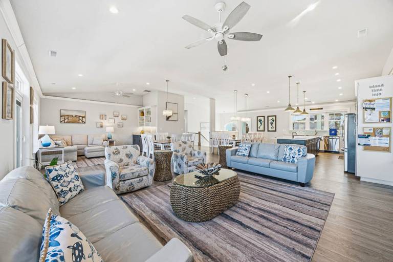 Island Time 800 ft to the beach Private Pool, Hot Tub, Dog Friendly — photo 4