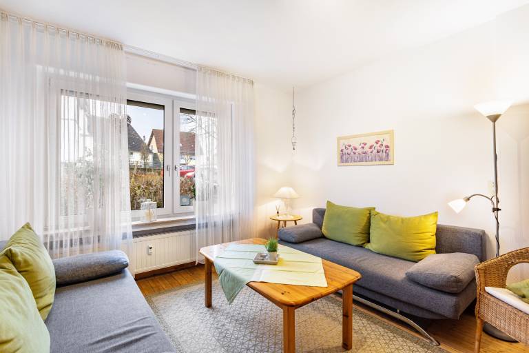 Holiday apartment with patio | Garden view — photo 3