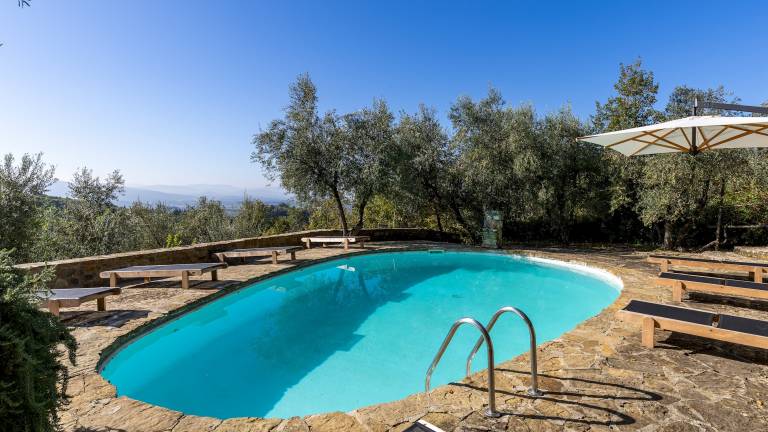Fully equipped big villa with private pool, garden & patio | Garden view | Pets allowed — photo 3