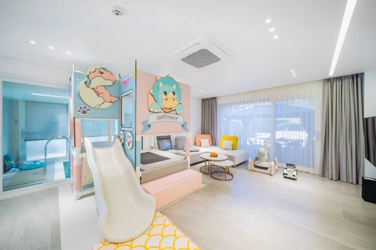 Gapyeong Pinetree Kidspoolvilla