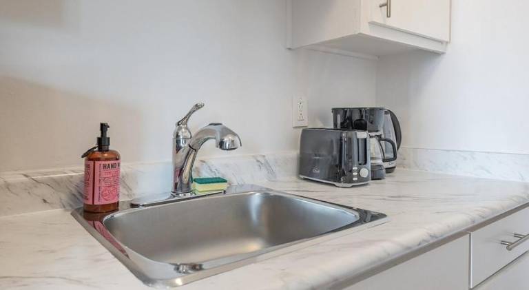 1BR Downtown MTL - Walk to Old Port — photo 5