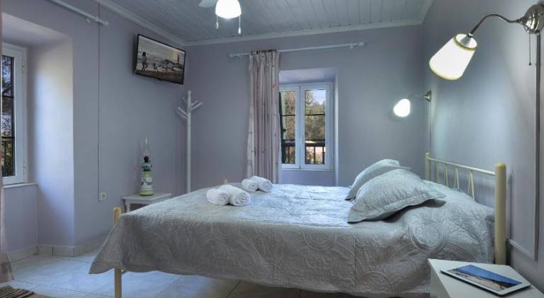 Vacation home with garden & patio | Good for workation in Paxos
