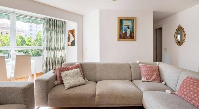 Lovely holiday apartment with pool | Beach nearby | Pets are welcome in Benalmádena