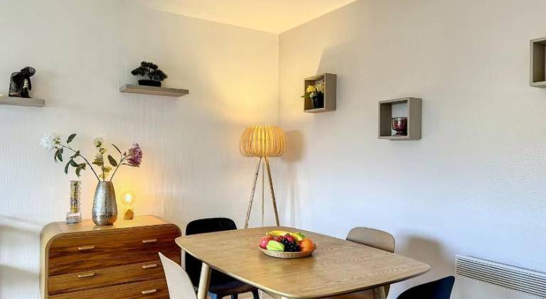 Holiday apartment with patio — photo 2