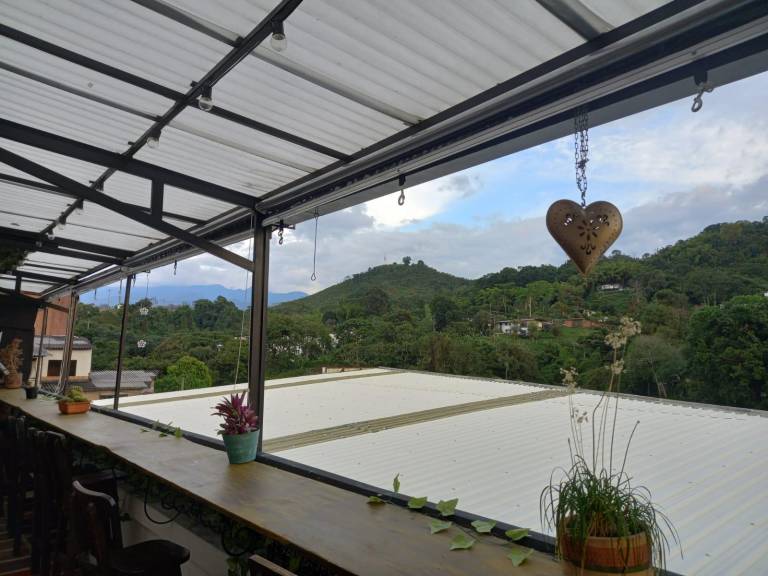 Tuki Hostel & Lounge — photo 3