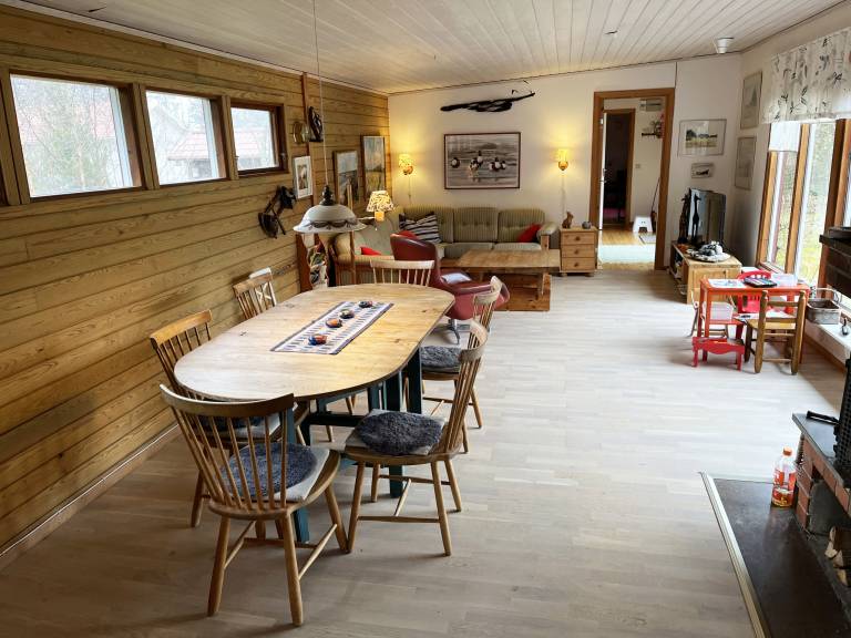 Pleasant vacation home with terrace, yard & sauna | Beach nearby | Pets allowed — photo 4