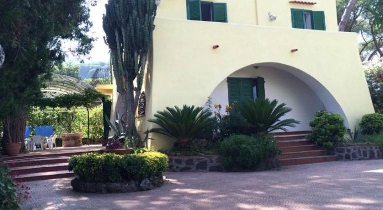 House Ischia