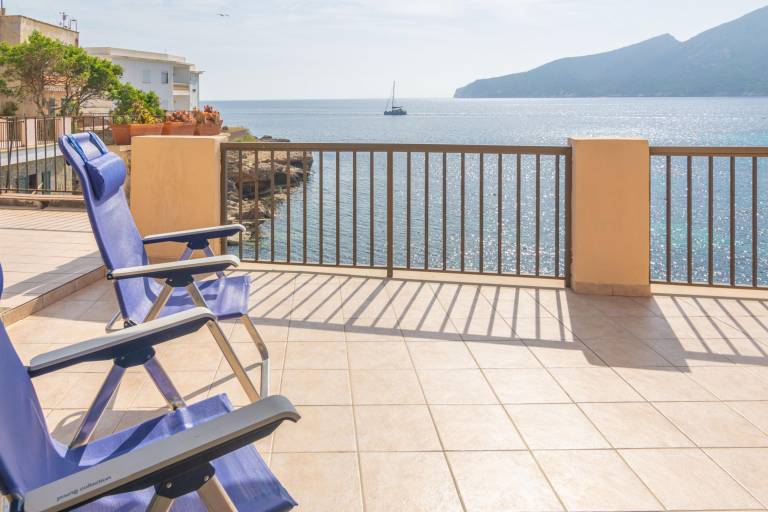 VISTA AZUL 8 Summer house facing the sea and a f