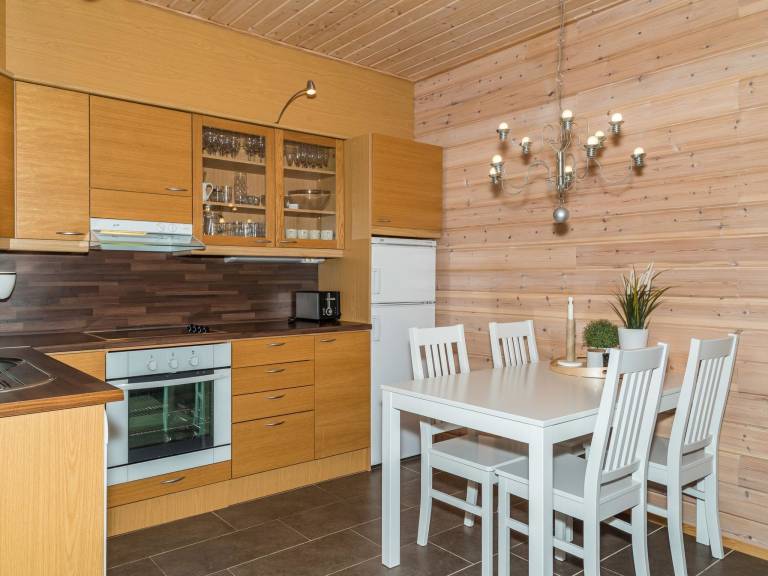 Vacation home with sauna | Pet-friendly — photo 5