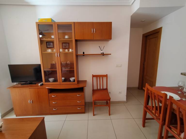 Apartment with pool, terrace & yard | Sea view — photo 4