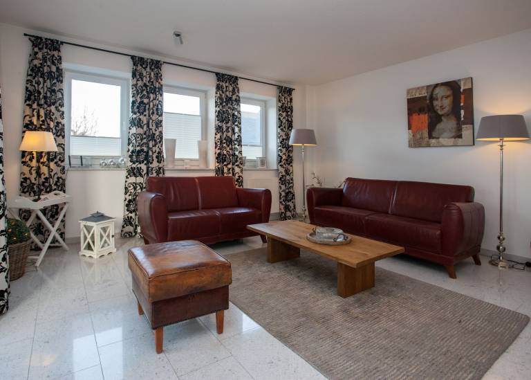 Beautiful, modern apartment has a large living room, close to citycentre in Winterberg