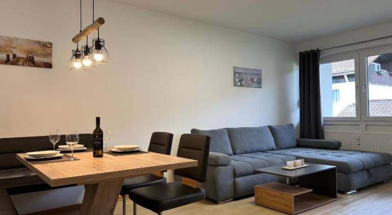 Ferienwohnung mit Pool und Sauna in Rosenheim