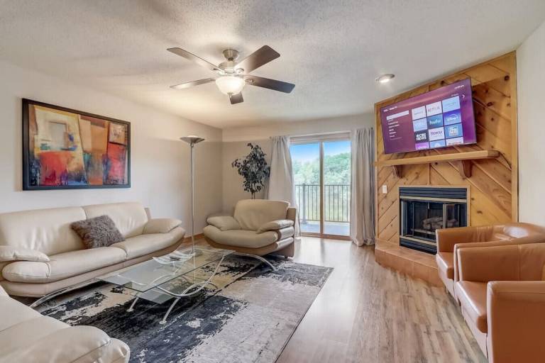 Condo  Lake Delton