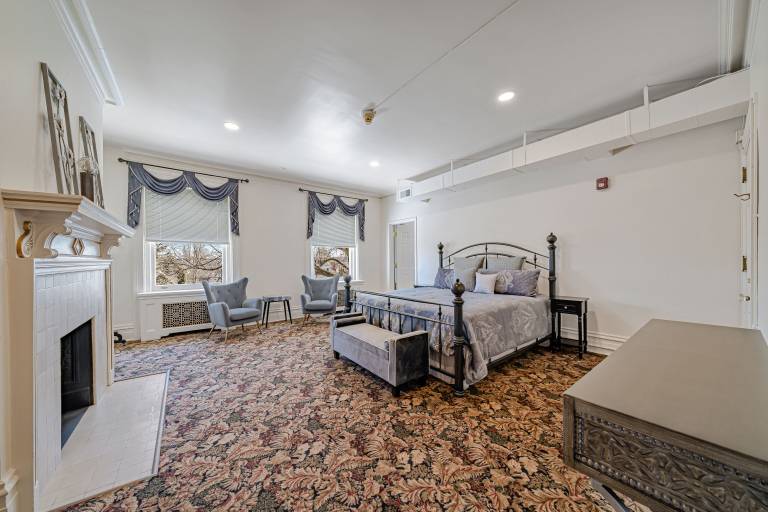Aparthotel Hempfield Township
