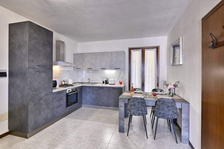 Rental apartment with terrace — photo 3