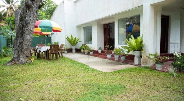 Big apartment with patio & garden | Close to the beach | Dogs allowed — photo 4